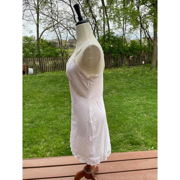 Vintage Shadowline White Lace & Nylon Full Slip Size 38 - Picture 3 of 7